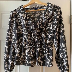 Old Navy blouse - small